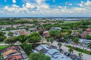 4003 W Woodscape Dr, Miramar, FL 33023 - Photo 48