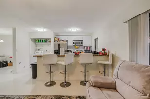 4003 W Woodscape Dr, Miramar, FL 33023 - Photo 10