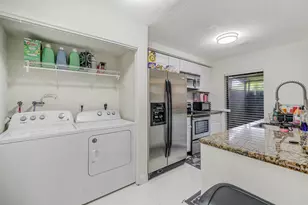 4003 W Woodscape Dr, Miramar, FL 33023 - Photo 16