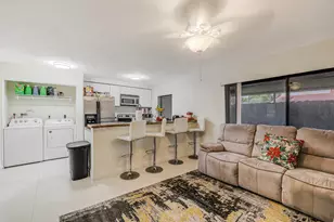 4003 W Woodscape Dr, Miramar, FL 33023 - Photo 10