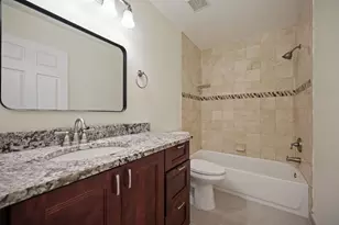 13400 NW 5th Ct, Plantation, FL 33325 - Photo 26