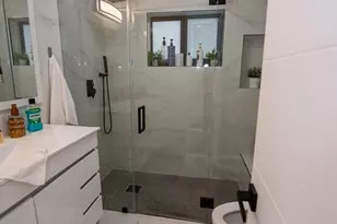18560 NE 20th Ct, North Miami Beach, FL 33179 - Photo 10