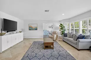 749 Camino Lakes Cir, Boca Raton, FL 33486 - Photo 4