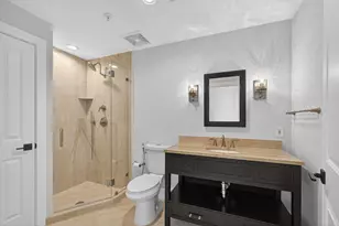 5150 N Ocean Dr, Singer Island, FL 33404 - Photo 14