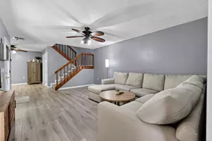527 5th Terrace, Palm Beach Gardens, FL 33418 - Photo 14