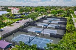 6329 Royal Manor Cir, Delray Beach, FL 33484 - Photo 42