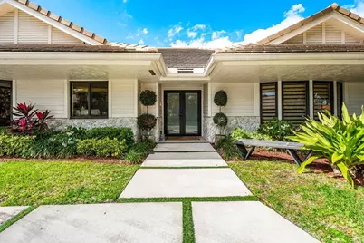 3765 Kings Way, Boca Raton, FL 33434 - Photo 4