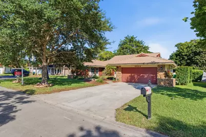 9924 NW 3rd Place, Coral Springs, FL 33071 - Photo 2