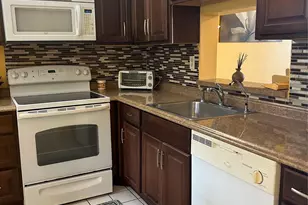 2860 Somerset Dr, Lauderdale Lakes, FL 33311 - Photo 40