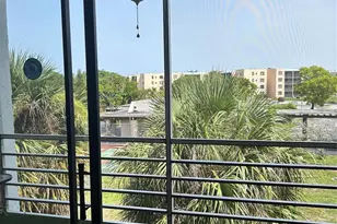 2860 Somerset Dr, Lauderdale Lakes, FL 33311 - Photo 2