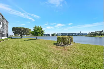 4015 Cornwall A, Boca Raton, FL 33434 - Photo 32