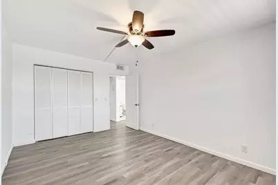 4015 Cornwall A, Boca Raton, FL 33434 - Photo 12