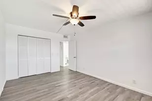 4015 Cornwall A, Boca Raton, FL 33434 - Photo 12