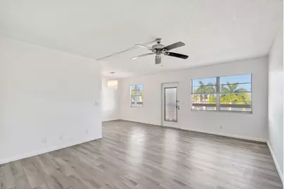 4015 Cornwall A, Boca Raton, FL 33434 - Photo 8