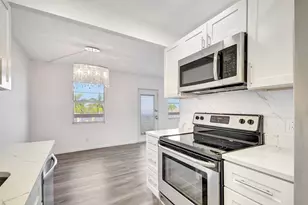 4015 Cornwall A, Boca Raton, FL 33434 - Photo 12