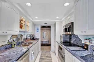 5550 N Ocean Dr, Singer Island, FL 33404 - Photo 14