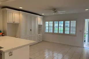 223 Coventry J, West Palm Beach, FL 33417 - Photo 6