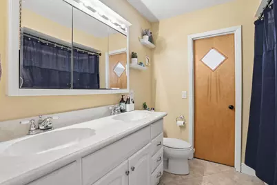 128 Barberton Road, Lake Worth, FL 33467 - Photo 32