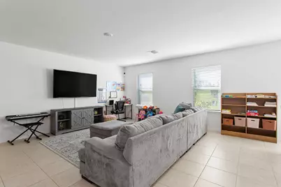10930 SW Vasari Way, Port Saint Lucie, FL 34987 - Photo 4