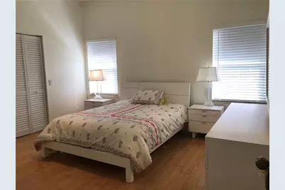 1118 Chinaberry Drive, Weston, FL 33327 - Photo 8