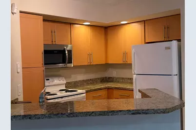 3390 N Pinewalk Drive #1012, Margate, FL 33063 - Photo 2