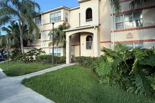 3390 N Pinewalk Dr, Margate, FL 33063 - Photo 14