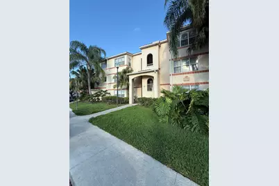 3390 N Pinewalk Drive #1012, Margate, FL 33063 - Photo 14