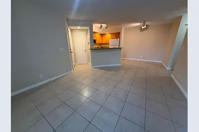 3390 N Pinewalk Drive #1012, Margate, FL 33063 - Photo 4