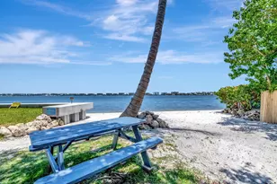 1502 S Lakeside Dr, Lake Worth Beach, FL 33460 - Photo 30