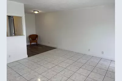 218 Windsor J, West Palm Beach, FL 33417 - Photo 10