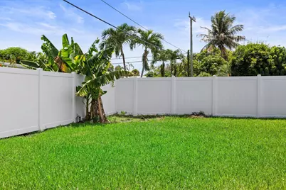 10044 Dasheen Avenue, Palm Beach Gardens, FL 33410 - Photo 16