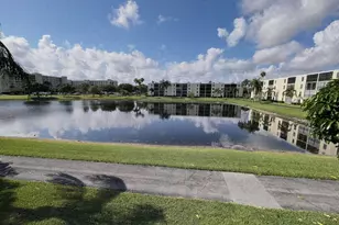 7340 Amberly Ln, Delray Beach, FL 33446 - Photo 2