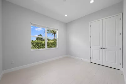 15208 Goldfinch Circle, Loxahatchee, FL 33470 - Photo 32