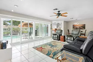 598 W Palmetto Park Rd, Boca Raton, FL 33432 - Photo 8