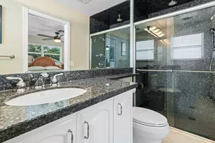 598 W Palmetto Park Rd, Boca Raton, FL 33432 - Photo 20