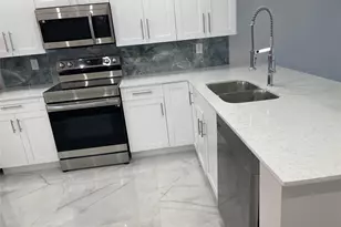 6530 Coral Lake Dr, Margate, FL 33063 - Photo 2