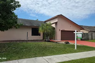 7440 NW 42nd Ct, Lauderhill, FL 33319 - Photo 2