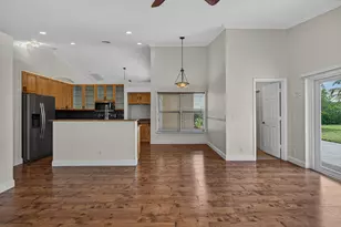 19111 SW 8th St, Pembroke Pines, FL 33029 - Photo 4
