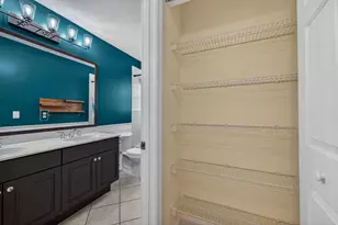 19111 SW 8th St, Pembroke Pines, FL 33029 - Photo 26