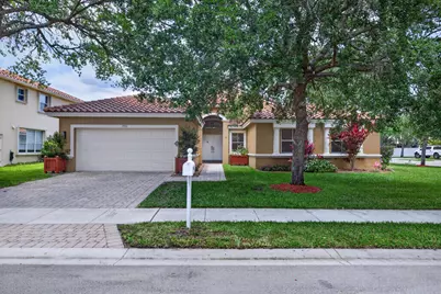 19111 SW 8th Street, Pembroke Pines, FL 33029 - Photo 2