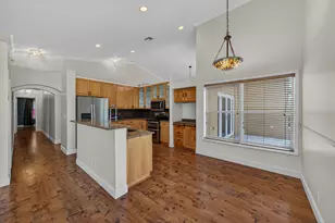 19111 SW 8th St, Pembroke Pines, FL 33029 - Photo 32