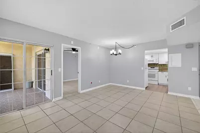 1650 SE Green Acres Circle #E103, Port Saint Lucie, FL 34952 - Photo 6