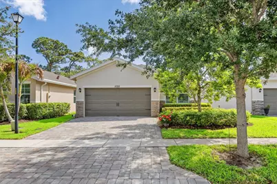 5725 SE Kawana Trail, Hobe Sound, FL 33455 - Photo 2