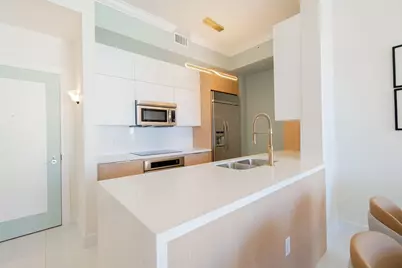 550 Okeechobee Boulevard #Uph-15, West Palm Beach, FL 33401 - Photo 8
