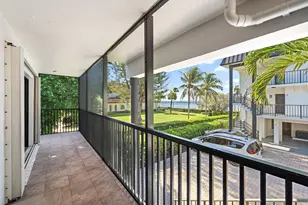 300 Inlet Way, Palm Beach Shores, FL 33404 - Photo 12
