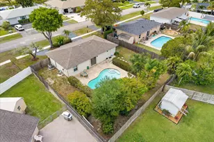 19612 Montana Ln, Boca Raton, FL 33434 - Photo 32