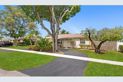 19612 Montana Lane, Boca Raton, FL 33434 - Photo 8