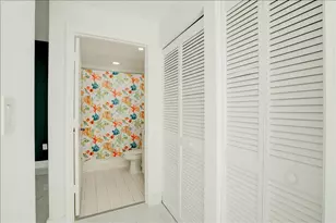 9805 NW 52nd St, Doral, FL 33178 - Photo 20