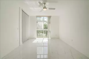 9805 NW 52nd St, Doral, FL 33178 - Photo 24