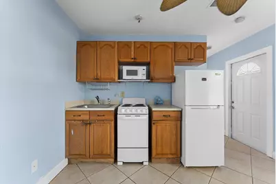 2831 N Seacrest Boulevard, Boynton Beach, FL 33435 - Photo 26